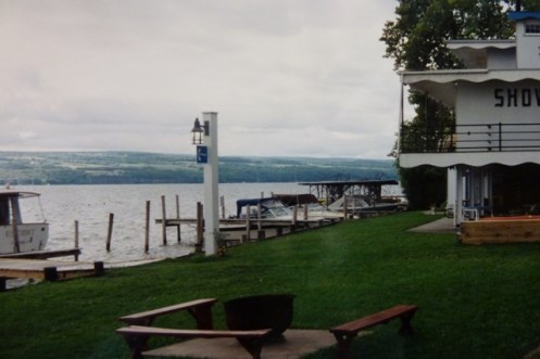 showboatmotelsenecalake1993ish